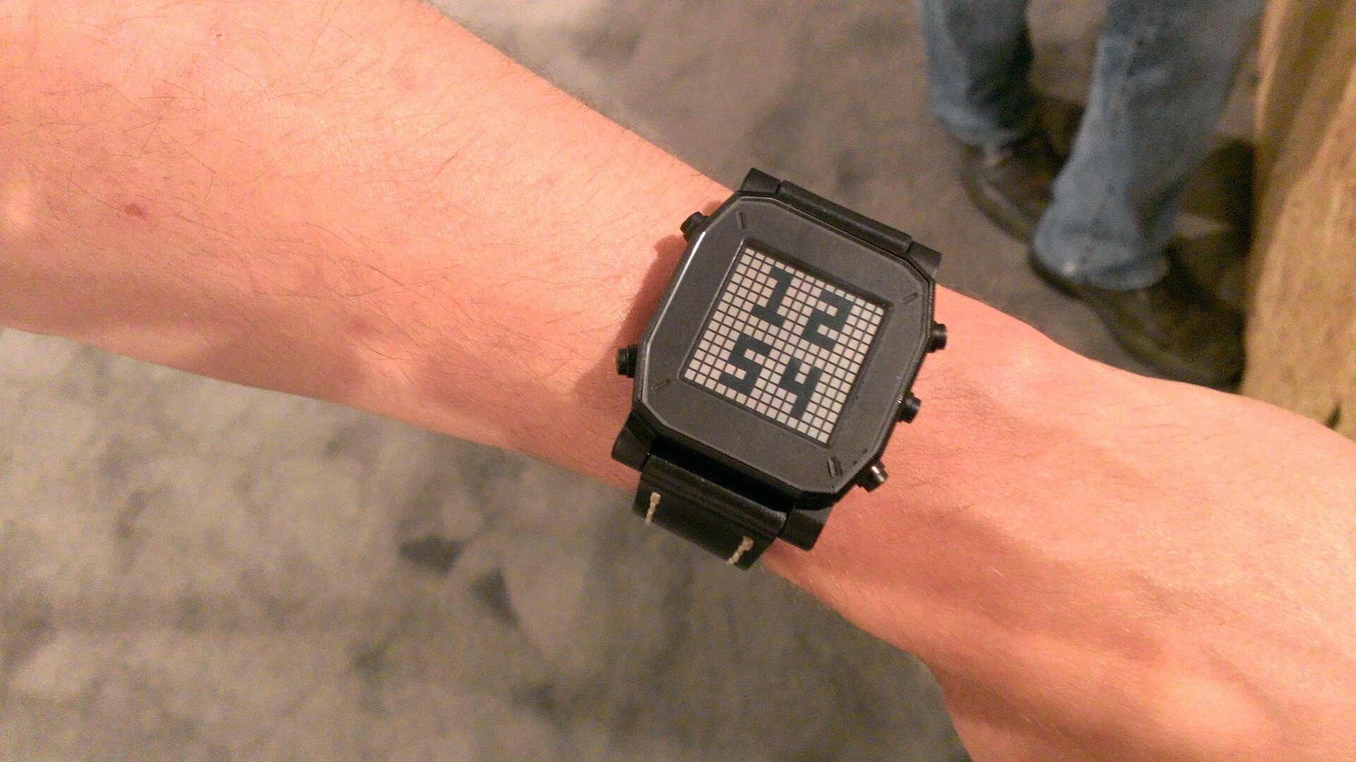 smartwatch wrist