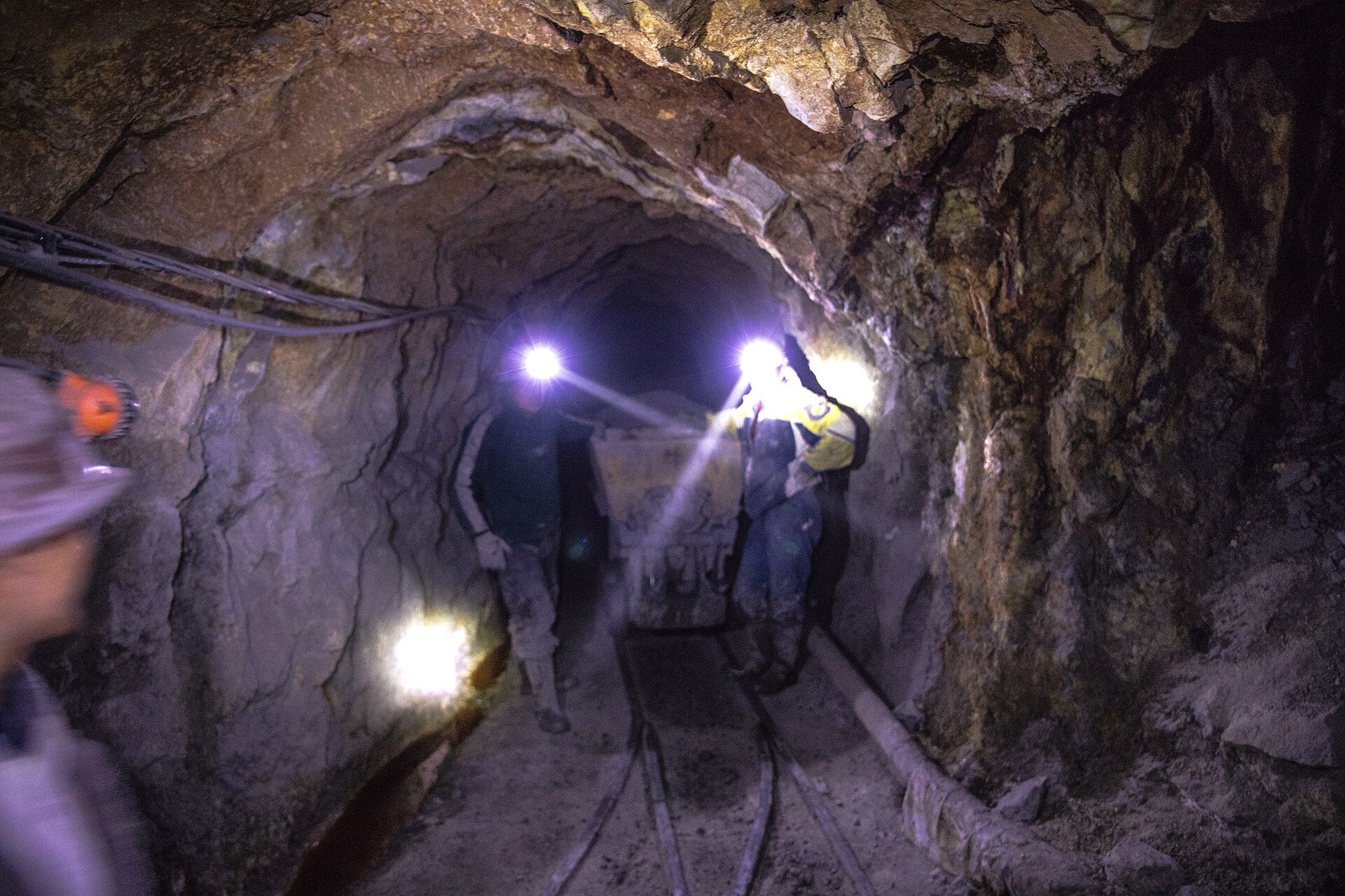 Vista histórica de una mina de plata en Potosí