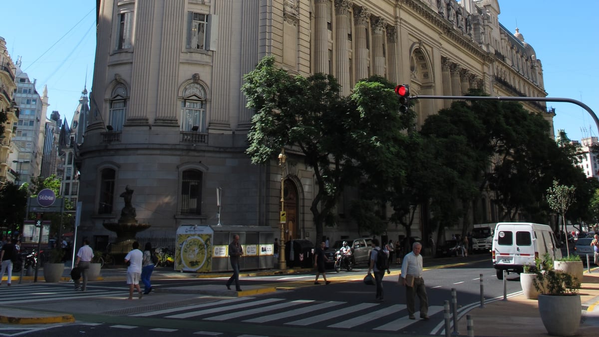 Fachada del Palacio de la Legislatura de Buenos Aires