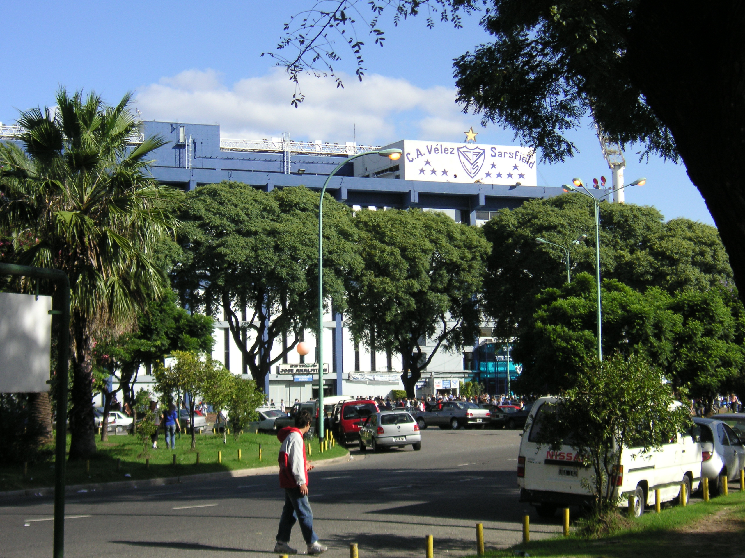 Frente exterior del estadio José Amalfitani de Vélez Sarsfield