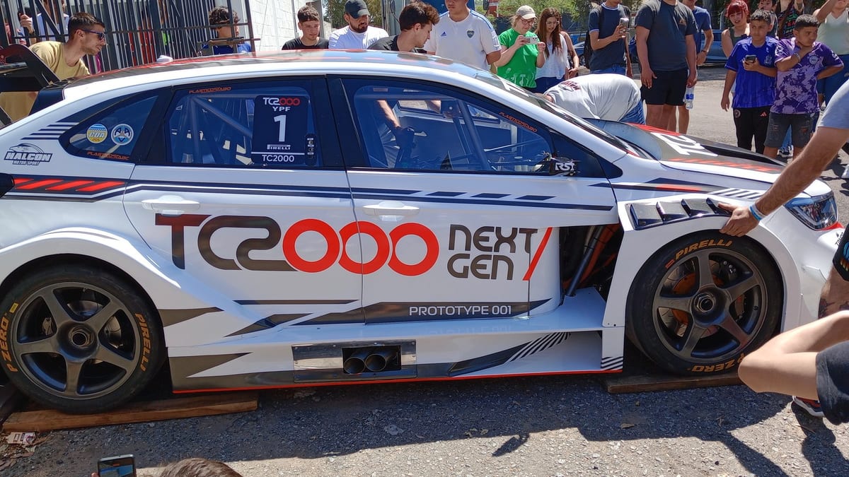 Prototipo Volkswagen Nivus del TC2000 Next Gen en boxes