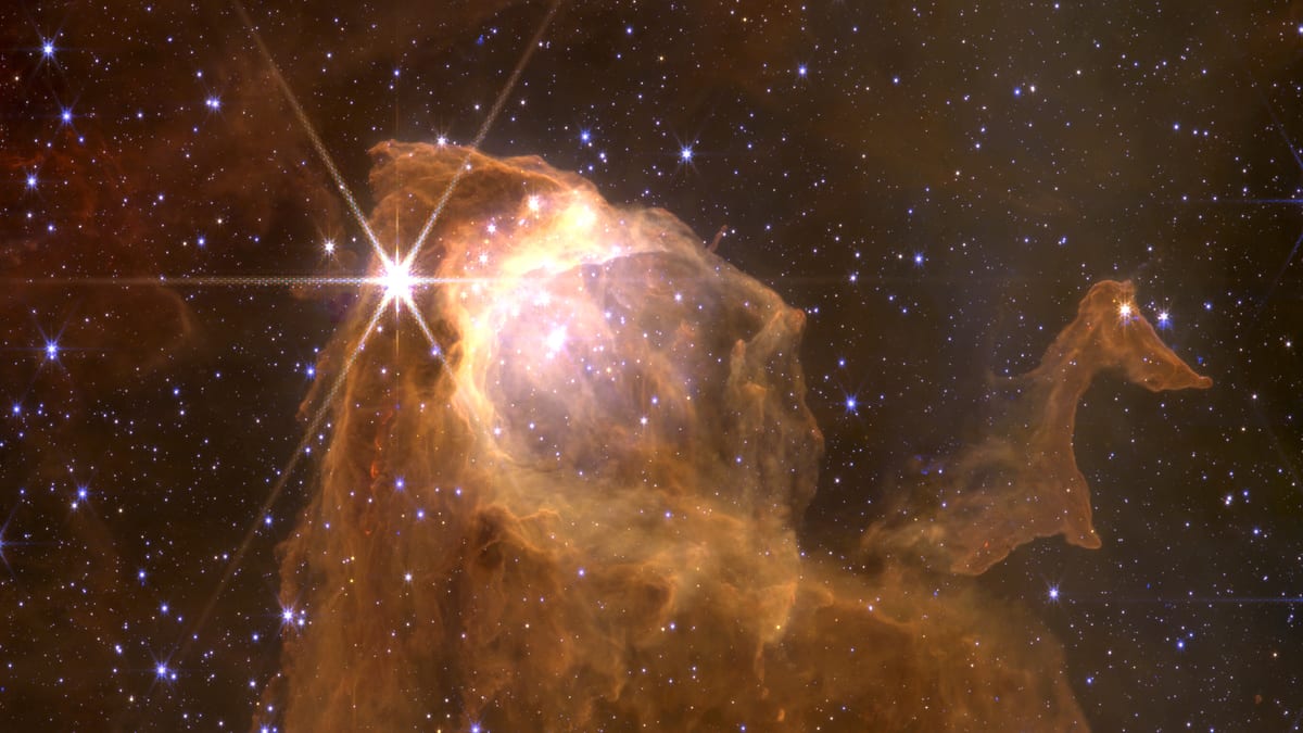 El Cofre del Tesoro dentro de la nebulosa de Carina observado por Webb